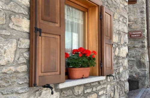 Pre-Saint-Didier Apartment | 100 m² Apartment ∙ 2 bedrooms ∙ 6 guests