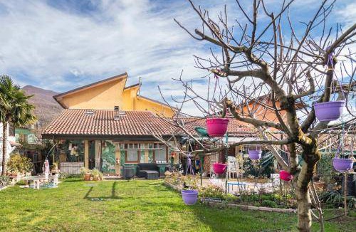 Porto Ceresio Apartment | 100 m² Apartment ∙ 3 bedrooms ∙ 8 guests