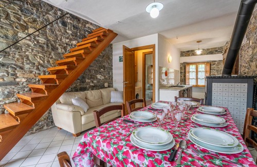 Loco House | 100 m² House ∙ 4 bedrooms ∙ 7 guests