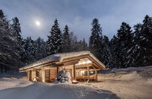 Cavareno Ski Chalet | 110 m² Chalet ∙ 2 bedrooms ∙ 6 guests