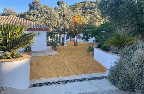 Lora Del Rio House | 110 m² House ∙ 4 bedrooms ∙ 8 guests