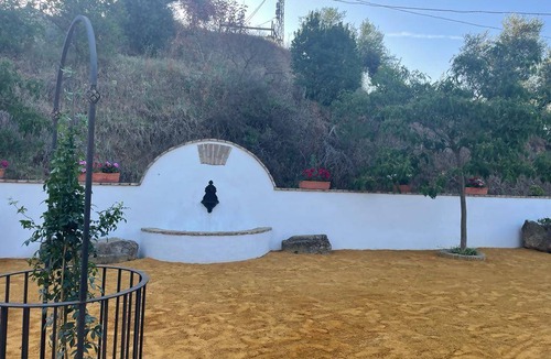 Lora Del Rio House | 110 m² House ∙ 4 bedrooms ∙ 8 guests