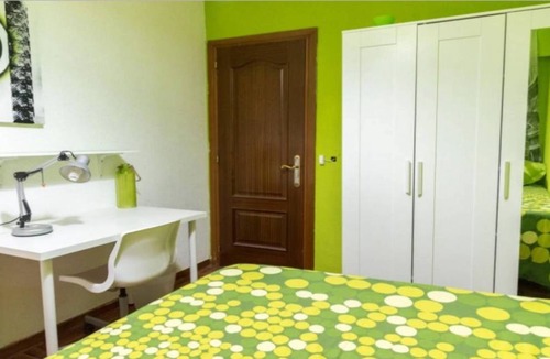 Alcala de Henares Resort | 110 m² Private room ∙ 1 bedroom ∙ 1 guest
