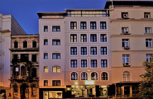 Pera Apartment | 110 m² Serviced apartment ∙ 3 bedrooms ∙ 11 guests