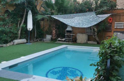 Miralcamp House | 12 m² House ∙ 5 bedrooms ∙ 10 guests