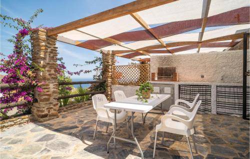 Adra House | 120 m² House ∙ 2 bedrooms ∙ 4 guests