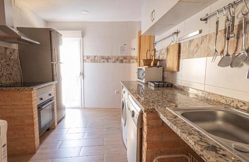 Bargas House | 120 m² House ∙ 6 bedrooms ∙ 12 guests