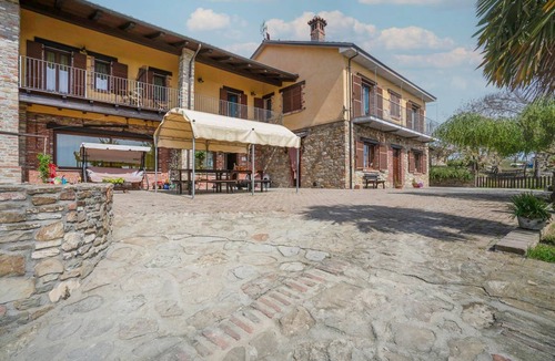 Marsaglia House | 120 m² Maisonette ∙ 3 bedrooms ∙ 6 guests