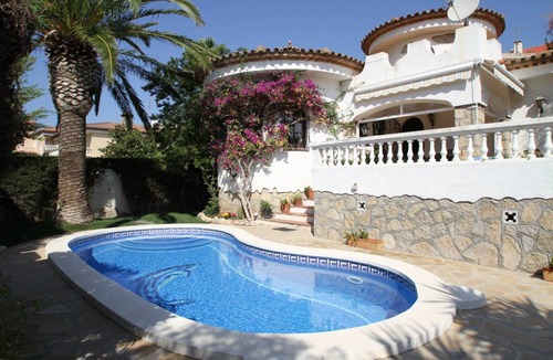 Miami Platja Villa | 120 m² Villa ∙ 3 bedrooms ∙ 6 guests
