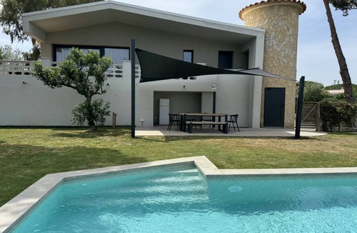 Mas Pinell Villa | 120 m² Villa ∙ 3 bedrooms ∙ 6 guests