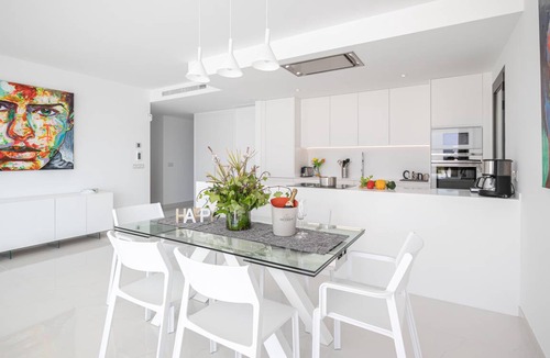 New Golden Mile Apartment | 122 m² Apartment ∙ 3 bedrooms ∙ 6 guests