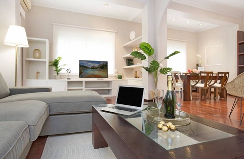 Sant Gervasi Apartment | 122 m² Apartment ∙ 3 bedrooms ∙ 5 guests