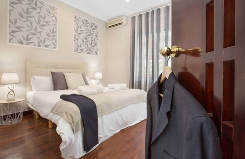 Sant Gervasi Apartment | 122 m² Apartment ∙ 3 bedrooms ∙ 5 guests