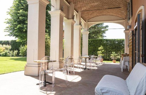 Buon Pastore-Sant'Agnese-San Damaso Bed & Breakfast | 125 m² Bed and breakfast ∙ 10 guests
