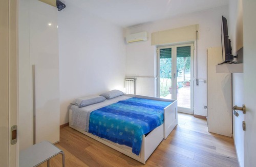 Zona Ospedaliera Apartment | 130 m² Apartment ∙ 2 bedrooms ∙ 4 guests