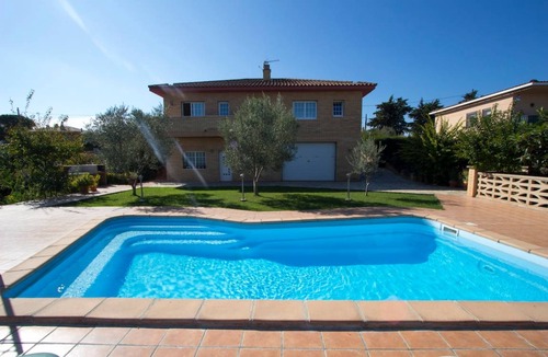 Sils Villa | 130 m² Villa ∙ 4 bedrooms ∙ 10 guests