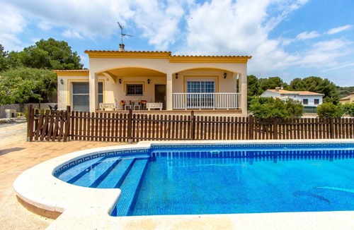 El Vendrell Villa | 135 m² Villa ∙ 2 bedrooms ∙ 5 guests