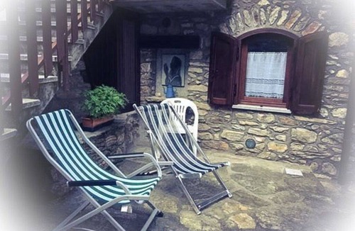 Perloz House | 140 m² House ∙ 3 bedrooms ∙ 6 guests