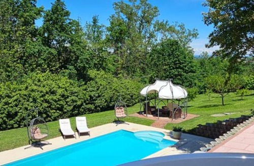 Ferrere Bed & Breakfast | 15 m² Bed and breakfast ∙ 2 guests