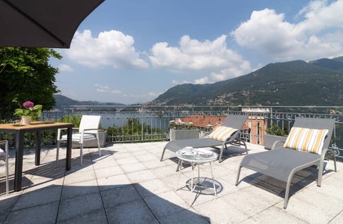 Blevio Apartment | 150 m² Apartment ∙ 14 bedrooms ∙ 6 guests