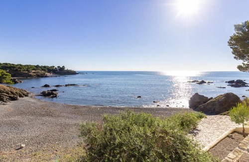Llanca House | 150 m² House ∙ 4 bedrooms ∙ 10 guests