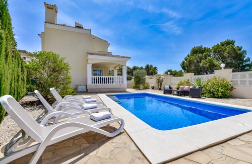 La Empedrola Villa | 150 m² Villa ∙ 3 bedrooms ∙ 6 guests