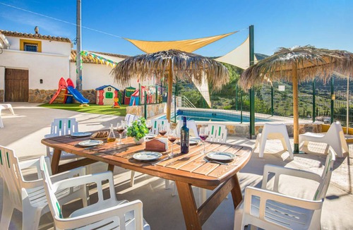 Los Puertos House | 160 m² House ∙ 3 bedrooms ∙ 10 guests