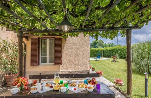 Scalvaia Villa | 160 m² Villa ∙ 5 bedrooms ∙ 8 guests