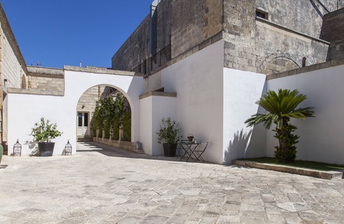Giuggianello Villa | 1700 luxury masseria, with pool, citrus grove, 10 min from Otranto, Castro Marina