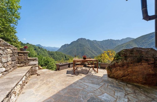 Scopello Ski Chalet | 172 m² Chalet ∙ 1 bedroom ∙ 4 guests