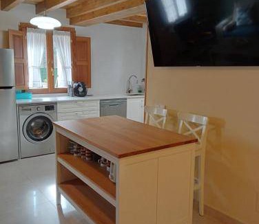 Carrena House | 180 m² House ∙ 3 bedrooms ∙ 6 guests