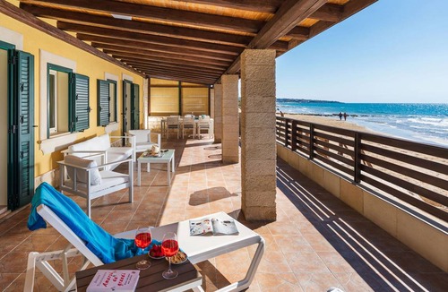 Donnalucata Villa | 180 m² Villa ∙ 5 bedrooms ∙ 10 guests