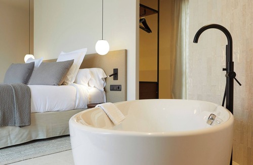 Caldes de Malavella Hotel | 1881 Hotel Balneario Vichy Catalan