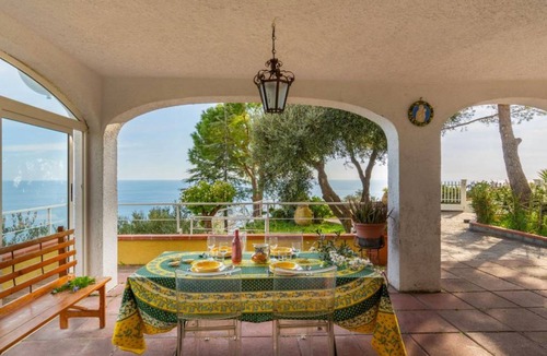 Poggi Apartment | 190 m² Apartment ∙ 3 bedrooms ∙ 6 guests