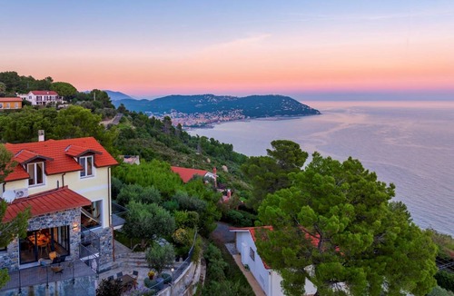 Capo Mimosa-Rollo Villa | 190 m² Villa ∙ 4 bedrooms ∙ 8 guests