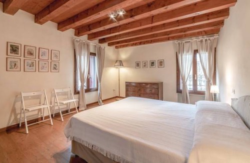 Castelgomberto House | 2 bedroom accommodation in Castelgomberto VI