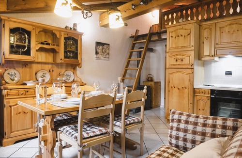 La Salle Apartment | 2 Bedroom Apartment in La Salle