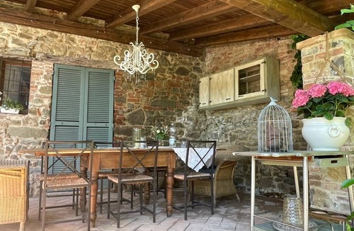 Collebaldo Apartment | 2 Bedroom Apartment in Collebaldo