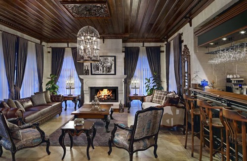 Mustafapasa Hotel | 2 Cave Suites Ideal for Family Getaway w/Stunning Garden & Pool Access