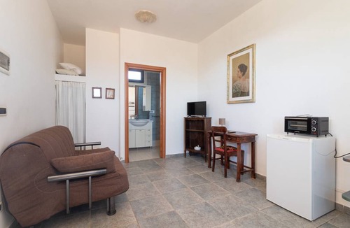 Alcanterini Apartment | 20 m² Apartment ∙ 1 bedroom ∙ 2 guests
