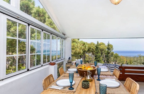 Pals Other | 200 m² Accommodation ∙ 5 bedrooms ∙ 10 guests
