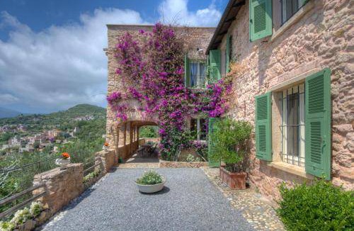 Borgio Verezzi Apartment | 200 m² Apartment ∙ 5 bedrooms ∙ 9 guests