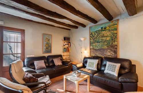 Gelida House | 200 m² House ∙ 5 bedrooms ∙ 14 guests