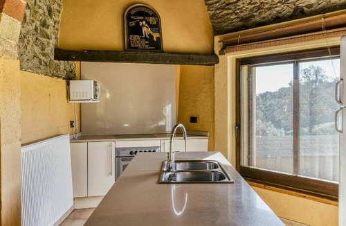 Garriguella Villa | 200 m² Villa ∙ 4 bedrooms ∙ 14 guests