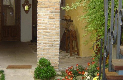 Arguedas House | 215 m² House ∙ 7 bedrooms ∙ 17 guests