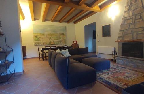 Loiano House | 220 m² House ∙ 6 bedrooms ∙ 14 guests