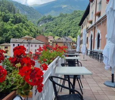 Ferrara di Monte Baldo Hotel | 23 m² Hotel ∙ 4 guests