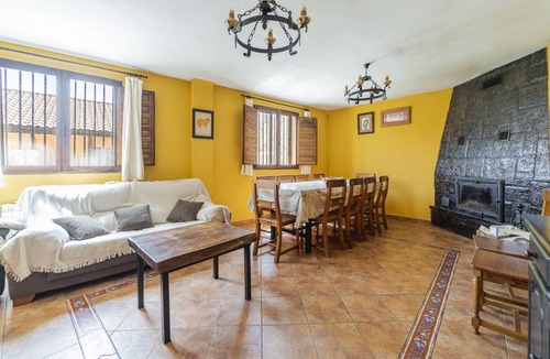 Galarde Ski Chalet | 240 m² Chalet ∙ 5 bedrooms ∙ 17 guests
