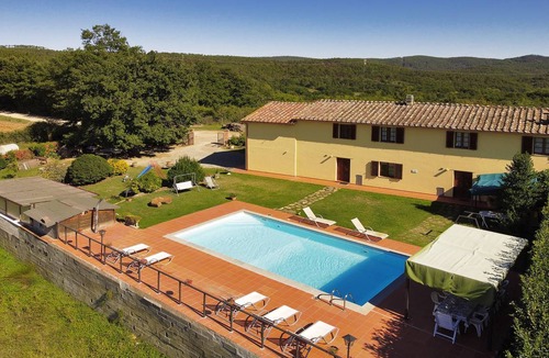 Monticiano House | 240 m² House ∙ 7 bedrooms ∙ 13 guests