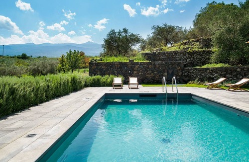 Rovittello Villa | 250 m² Villa ∙ 5 bedrooms ∙ 10 guests